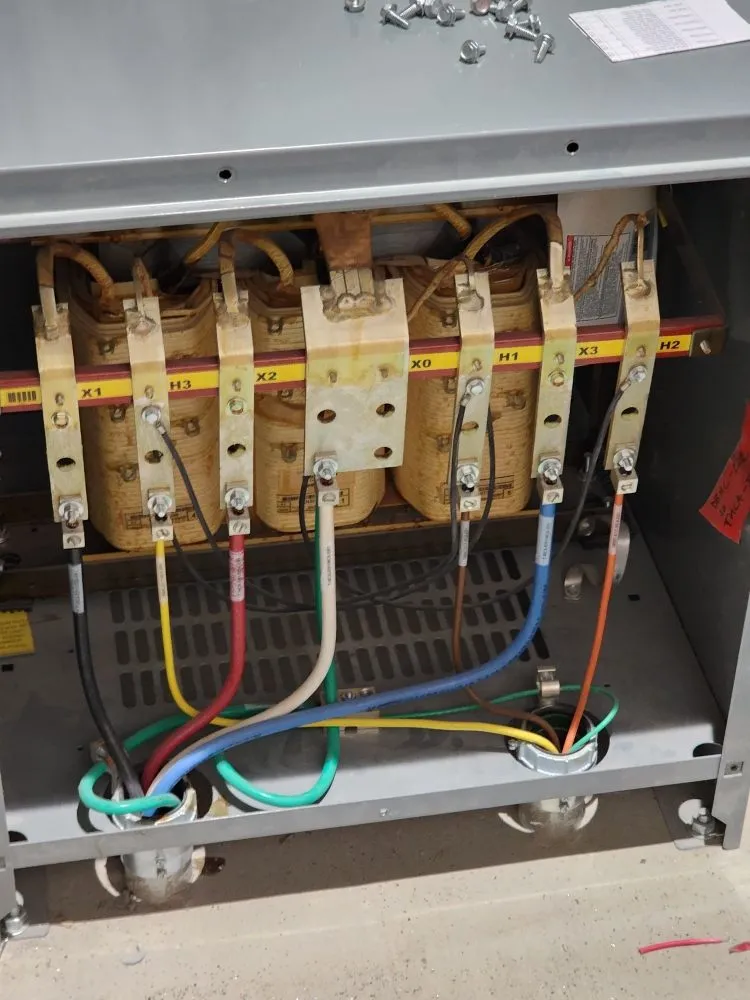 Slide of Lesandro Electric