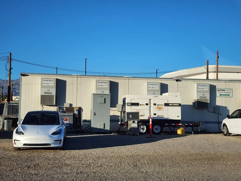 Slide of Lesandro Electric