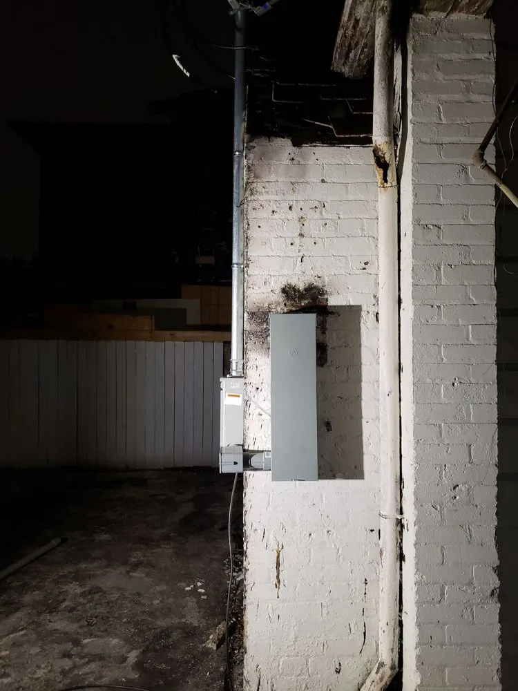 Professional electrical service for homes in emergency electrical service,  by 