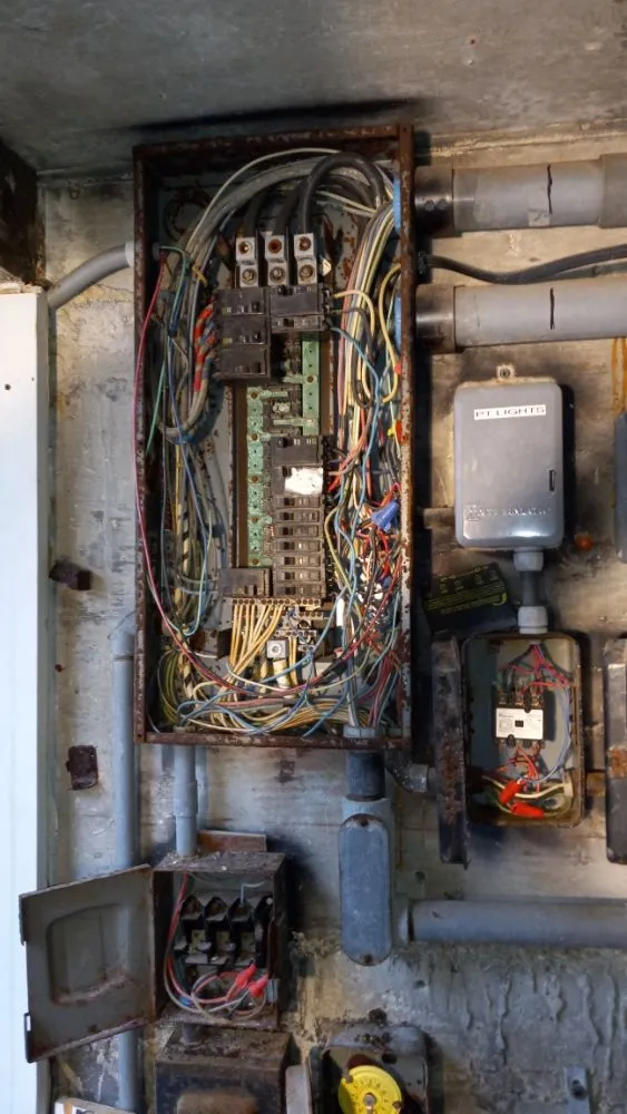 Slide of Levy Electrical Solutions