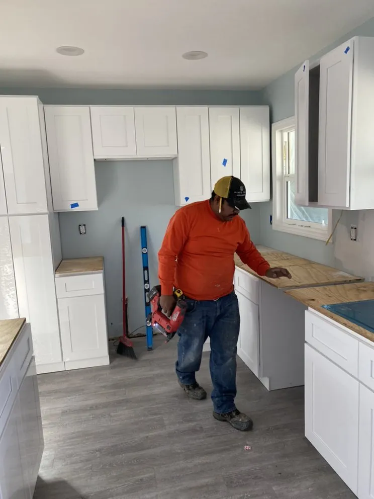 Slide of Lexlor Electric