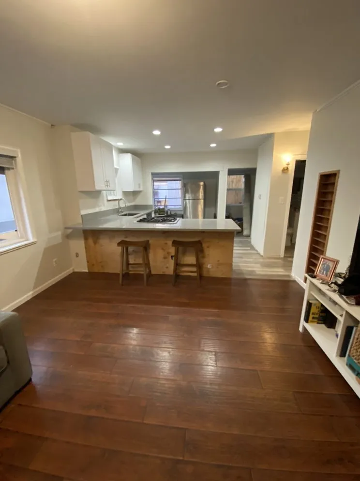 Slide of Lexlor Electric