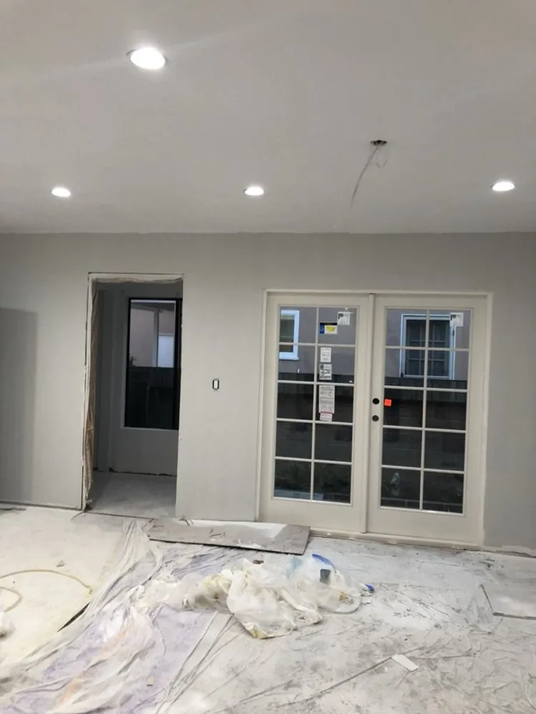 Slide of Lexlor Electric