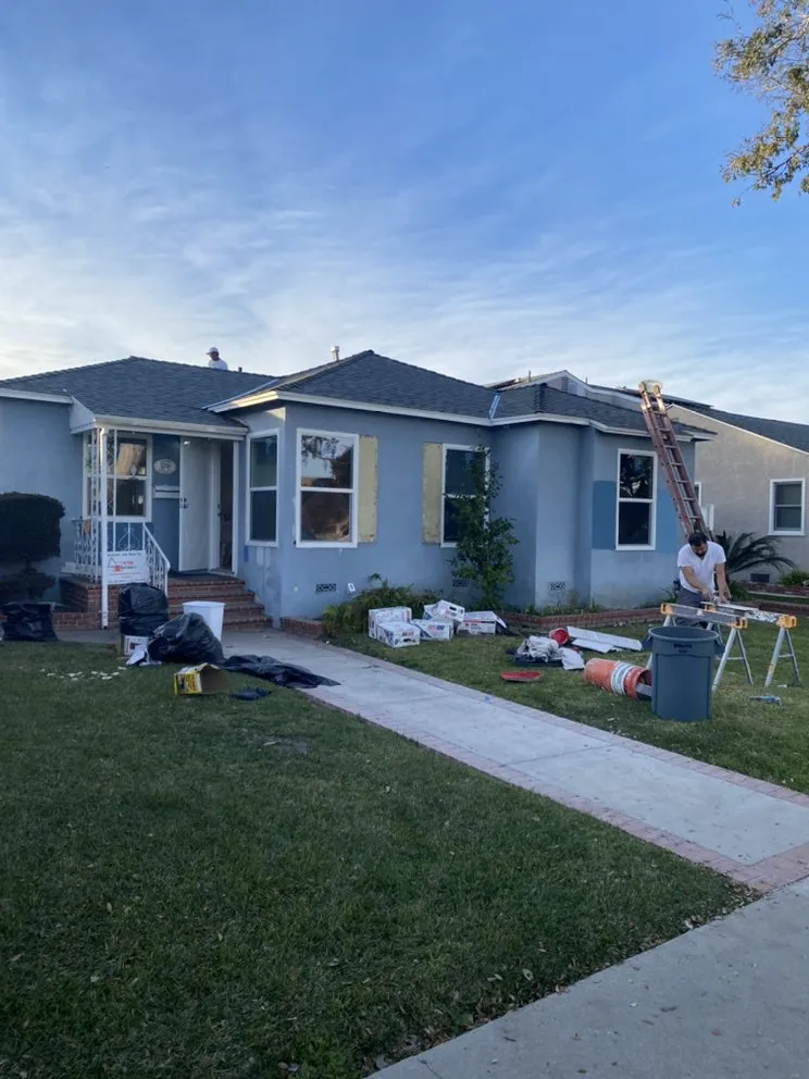 Emergency outlet and switch repair in , by Lexlor Electric