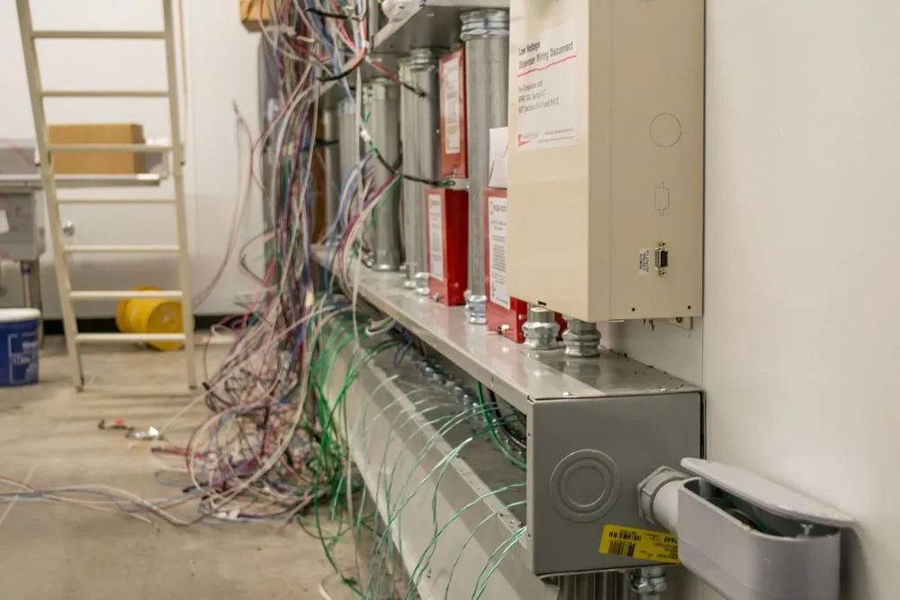 Slide of Leyva And Son's Electric