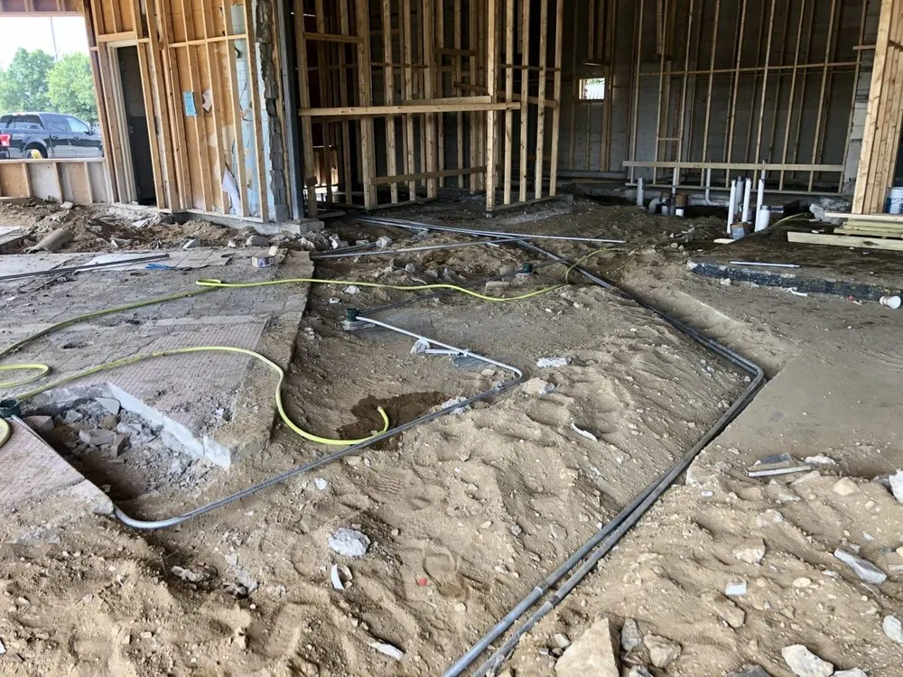 Slide of Leyva And Son's Electric