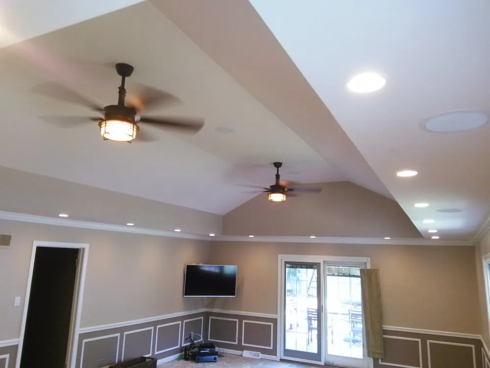 Slide of LGJ Electric, Inc