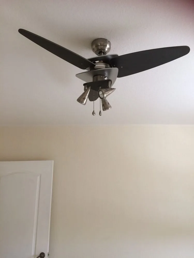 Slide of LGM Electrical Contractor