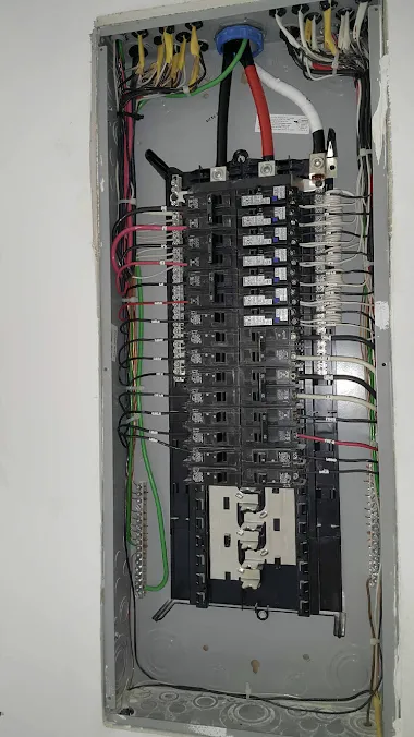 Slide of LGM Electrical Contractor