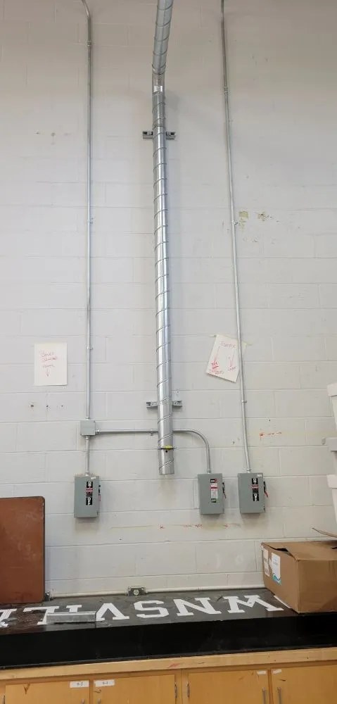 Certified electrician providing lighting installation in Ohiopyle, PA - LG's Electrical Service