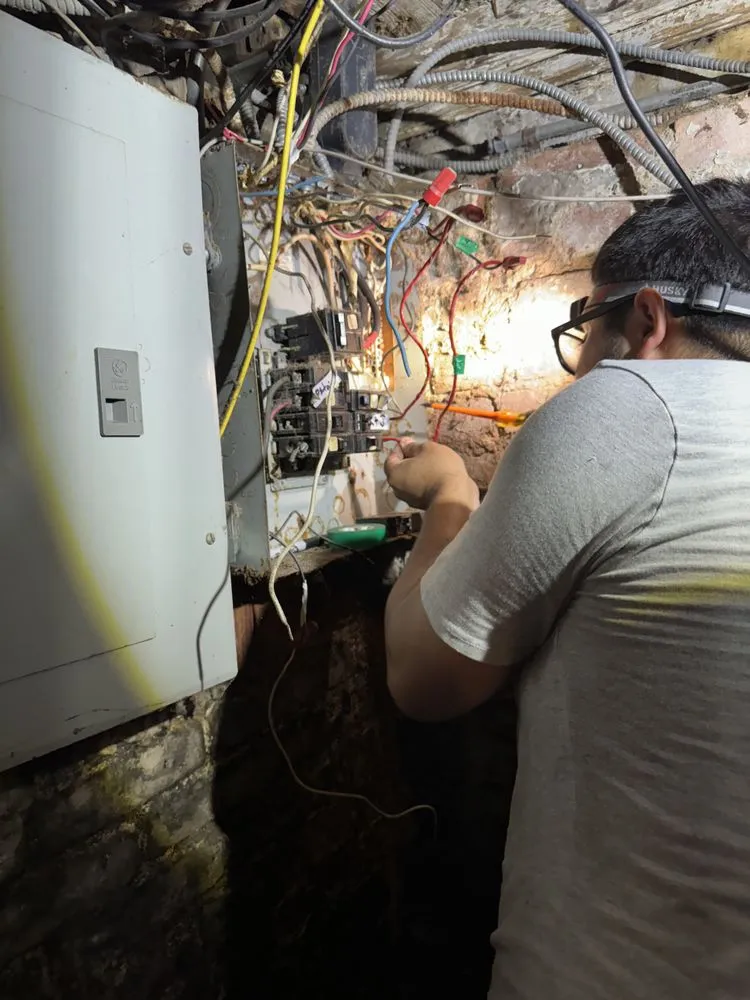 Slide of L&H Electric