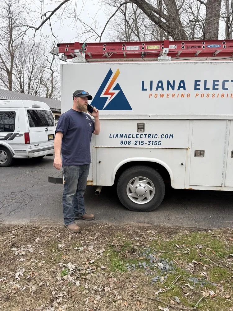 Expert emergency electrical service experts serving Riegelsville, PA - Liana Electric
