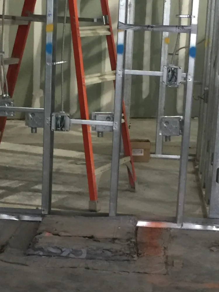 Slide of Lianova Solutions