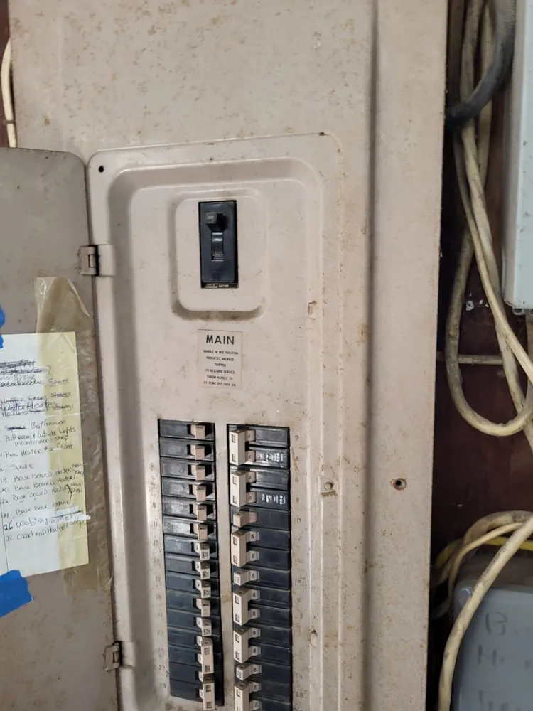 Professional electrician providing circuit breaker repair in Berlin Township, NJ - Liberty Electric Contractors