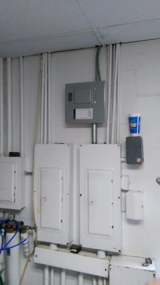 Trusted electrician providing panel upgrade in Simms, TX - Liberty Electric