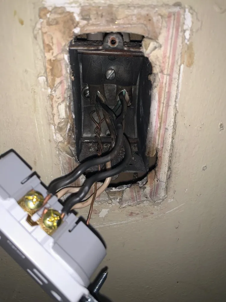 Professional outlet and switch repair service in Cross Junction, VA - Liberty Electrical Services