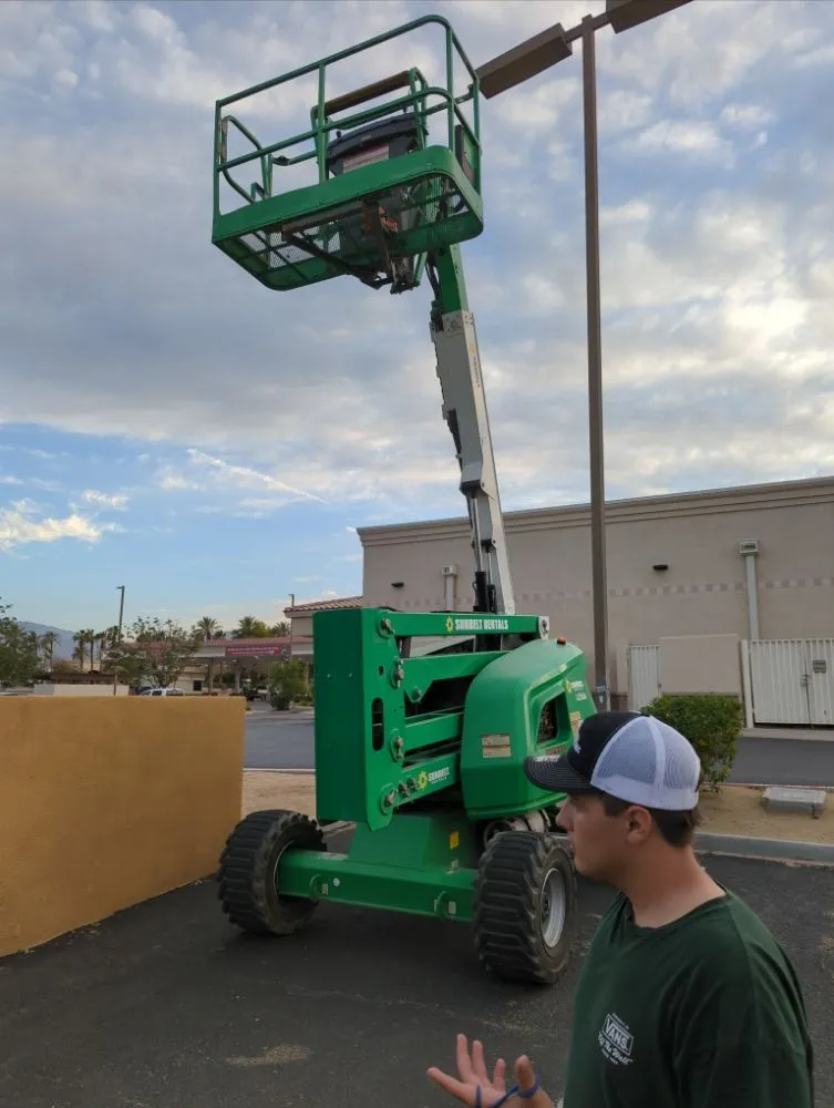 Slide of Licea Electric