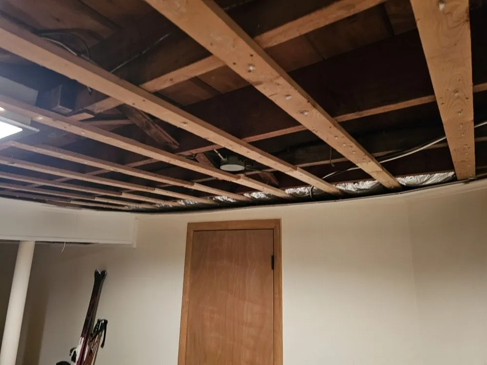 Emergency electrical service for homes in electrical repair,  by 