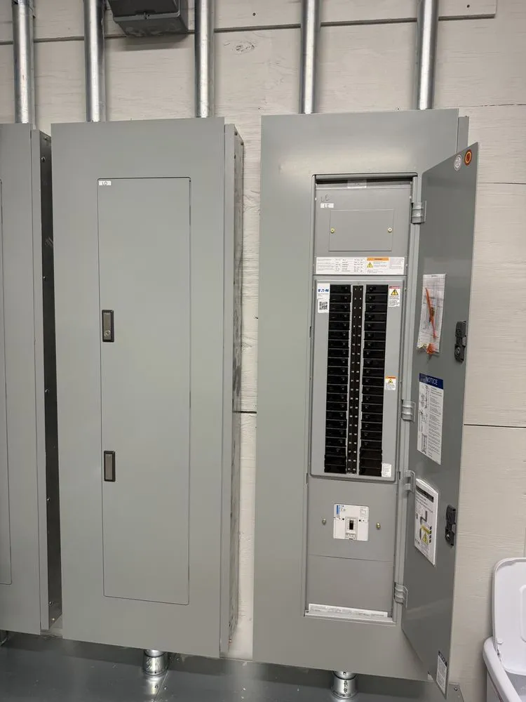 Slide of Lifelong Electrical