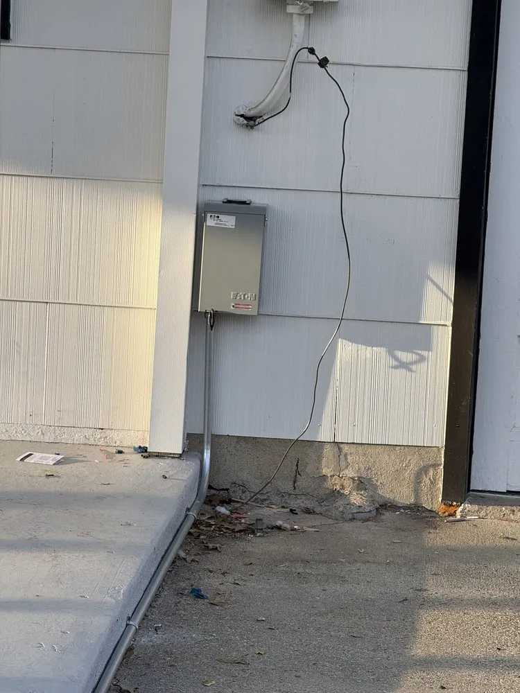 Slide of Lifelong Electrical