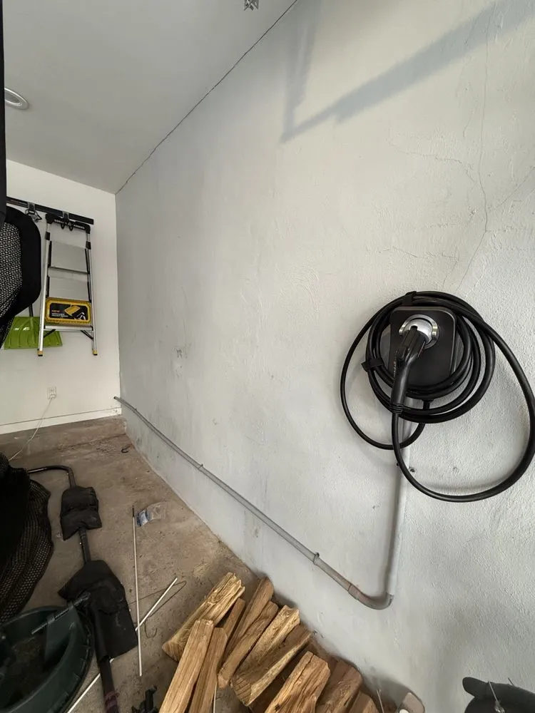 Slide of Lifelong Electrical