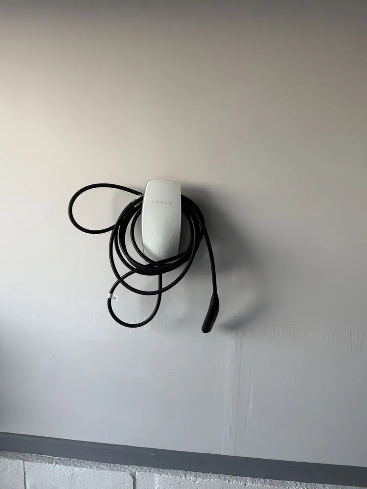 Slide of Lifelong Electrical