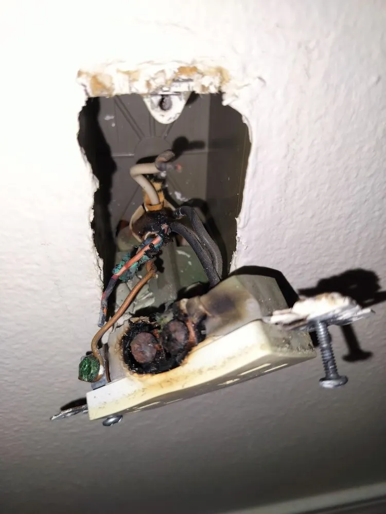 Slide of Light House Electrical