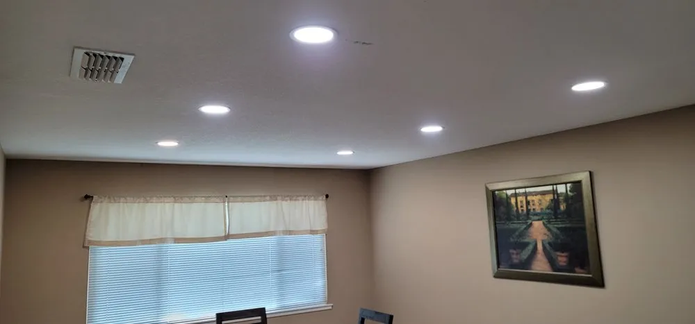 Slide of Light Pro Handyman