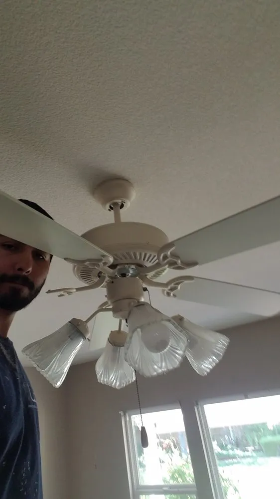 Slide of Light Pro Handyman