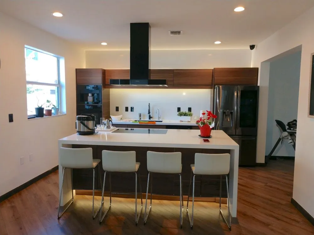 Slide of Light Speed Electric