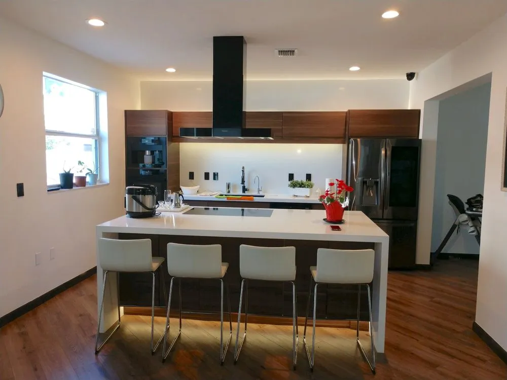 Slide of Light Speed Electric