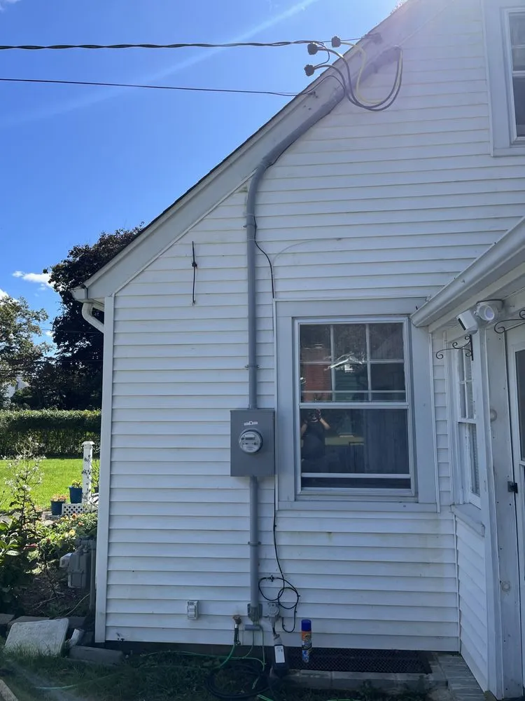 Reliable circuit breaker repair experts serving Rocky Point, NY - Light The Way Electric