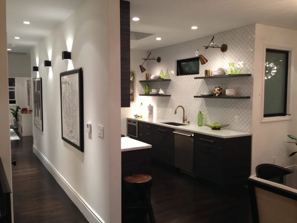 Slide of Lighthammer Electrical and General Contractor