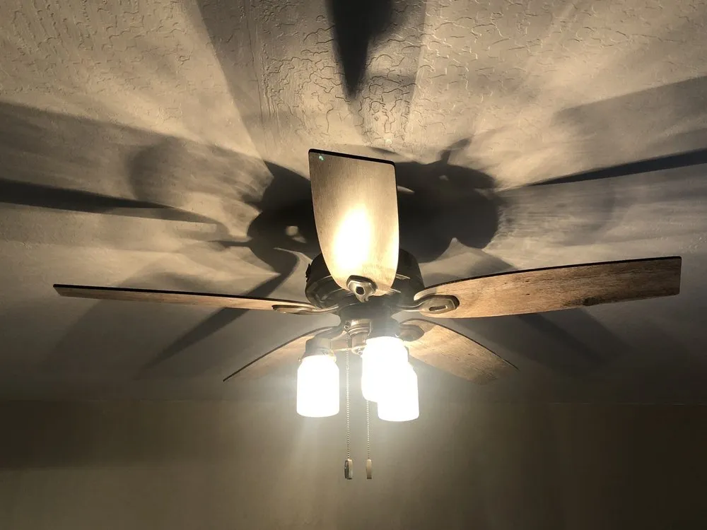 Slide of Lighthouse Electric Co.