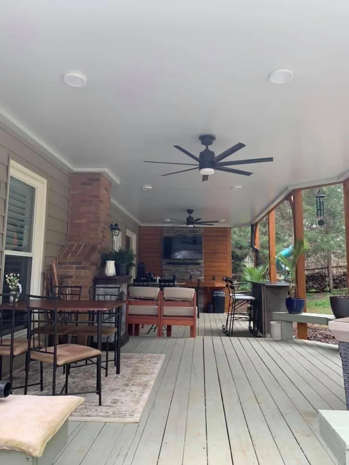 Slide of Lighthouse Electric of the Carolinas