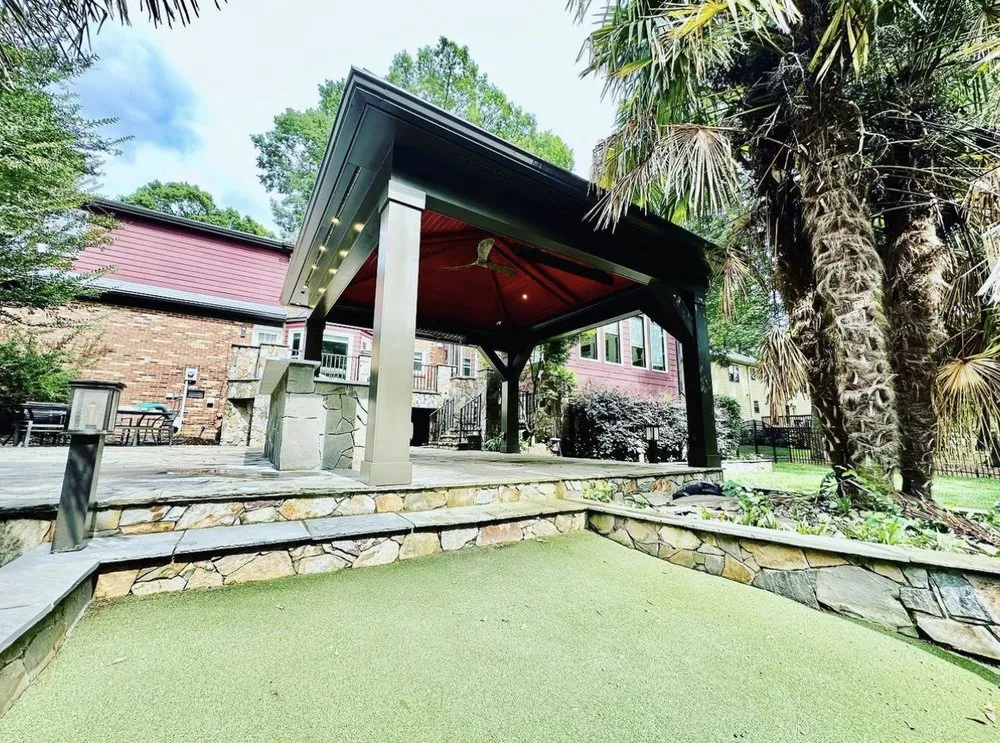 Slide of Lighthouse Electric of the Carolinas