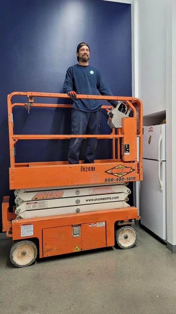 Licensed circuit breaker repair in Huntington Beach, CA by Lighthouse Electrical Solutions