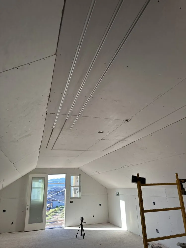 Professional electrician providing lighting installation in St. George, UT - Lighting FX
