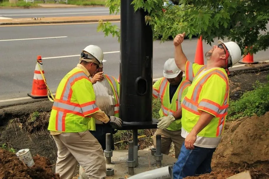Emergency electrician providing emergency electrical service in Linthicum Heights, MD - Lighting Maintenance, Inc