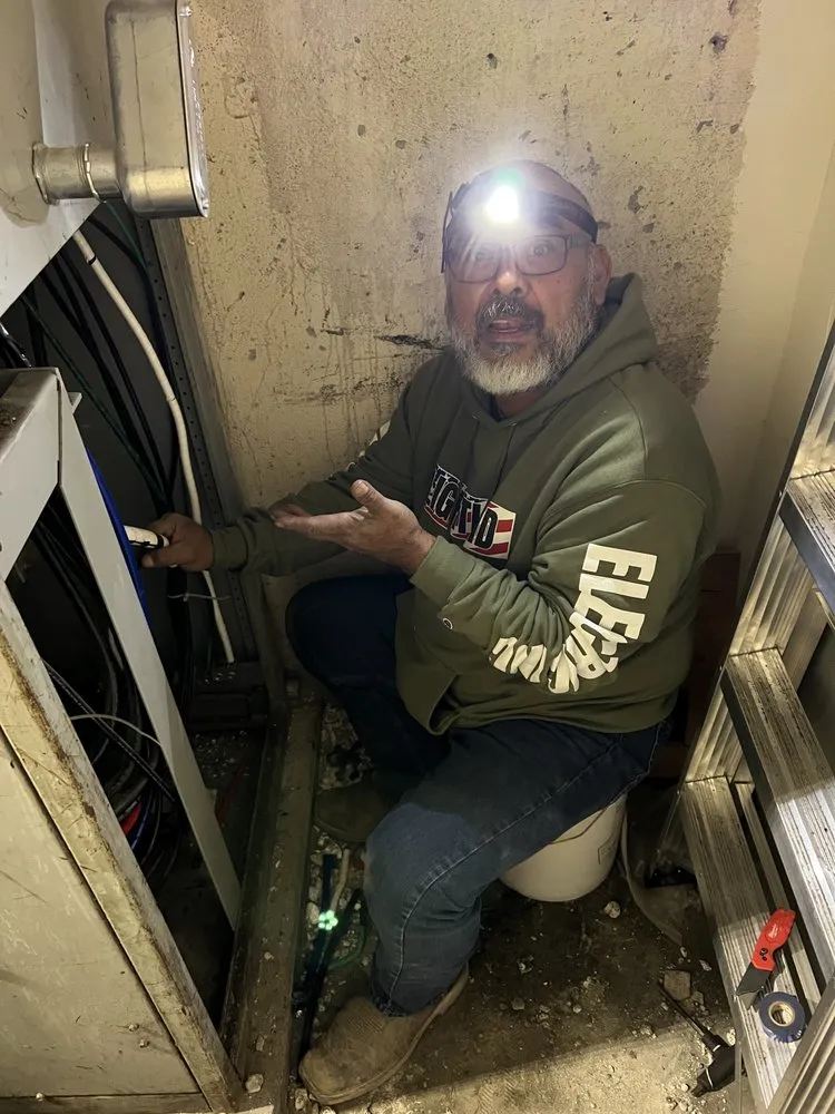 Slide of Lightland Electric