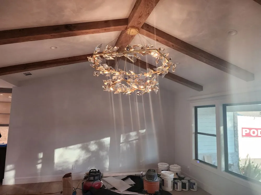 Slide of Lightline Electric