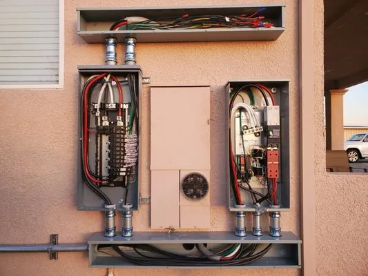 Lightline Electric Logo