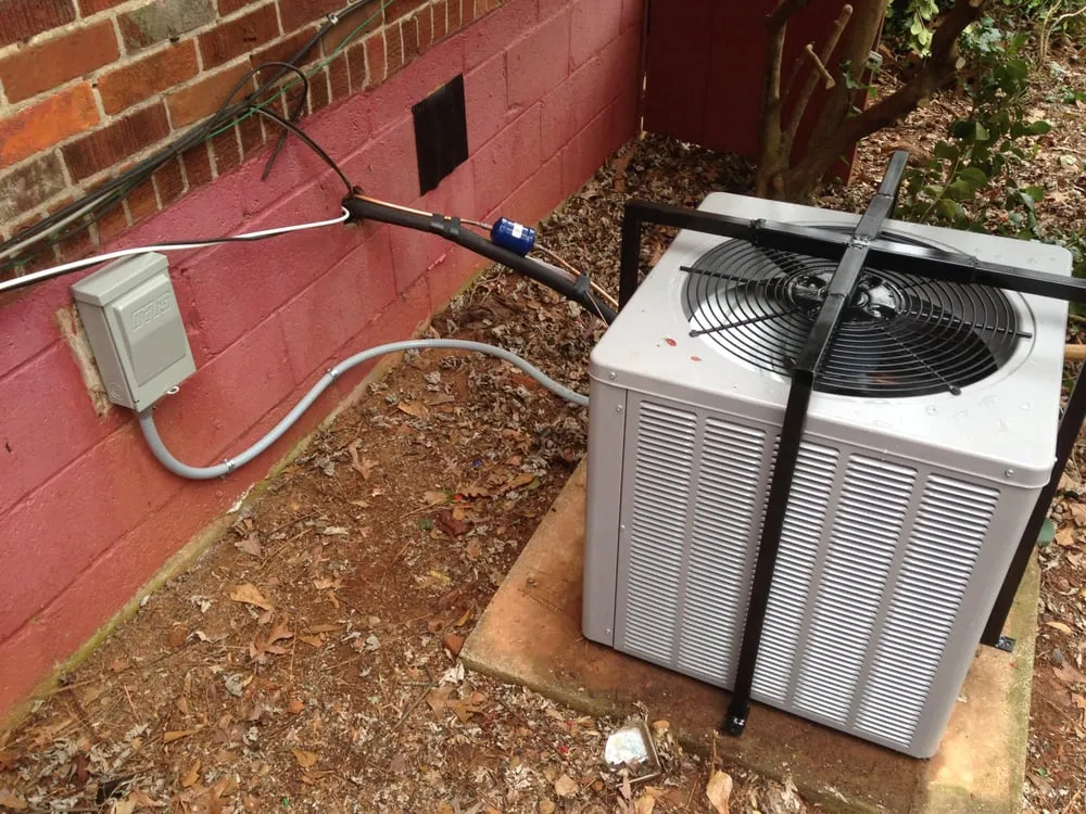 Slide of Lightnin' Repair Service