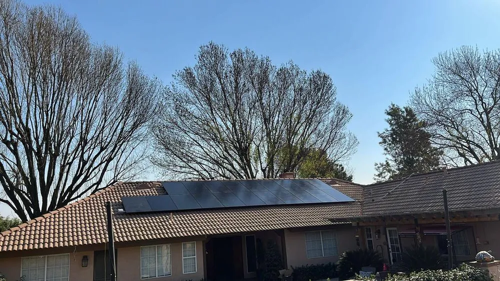 Slide of Lightning Electric & Solar