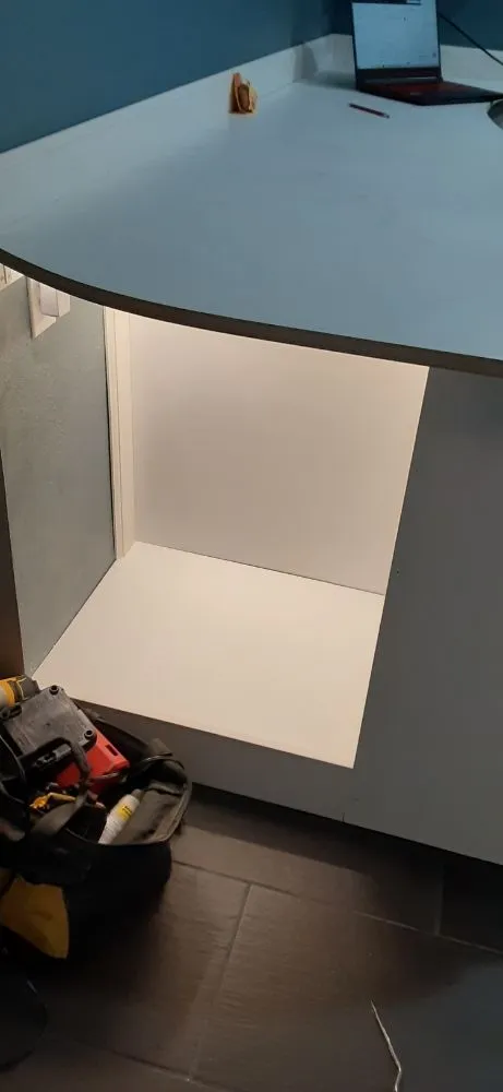 Slide of Lightning Electric