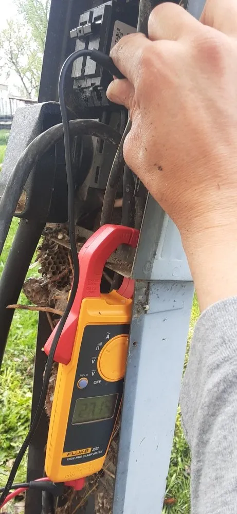 Slide of Lightning Electric