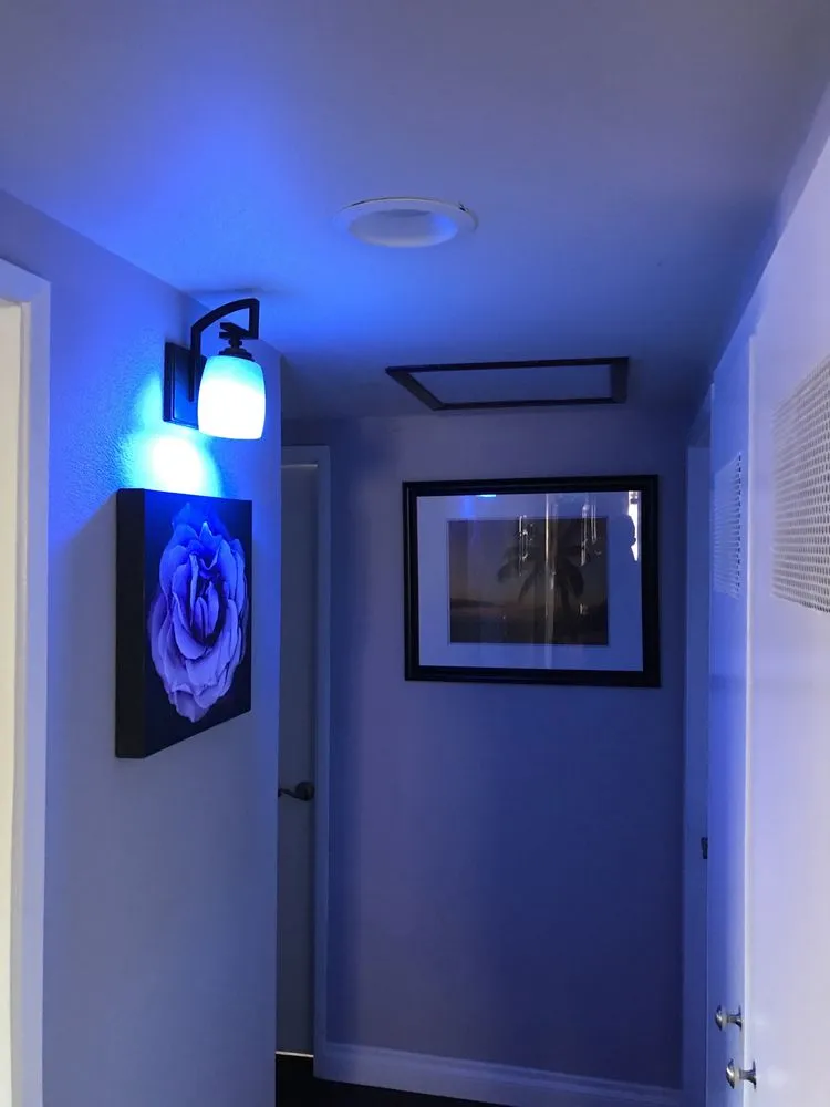 Emergency circuit breaker repair service in , - Lightning Electric