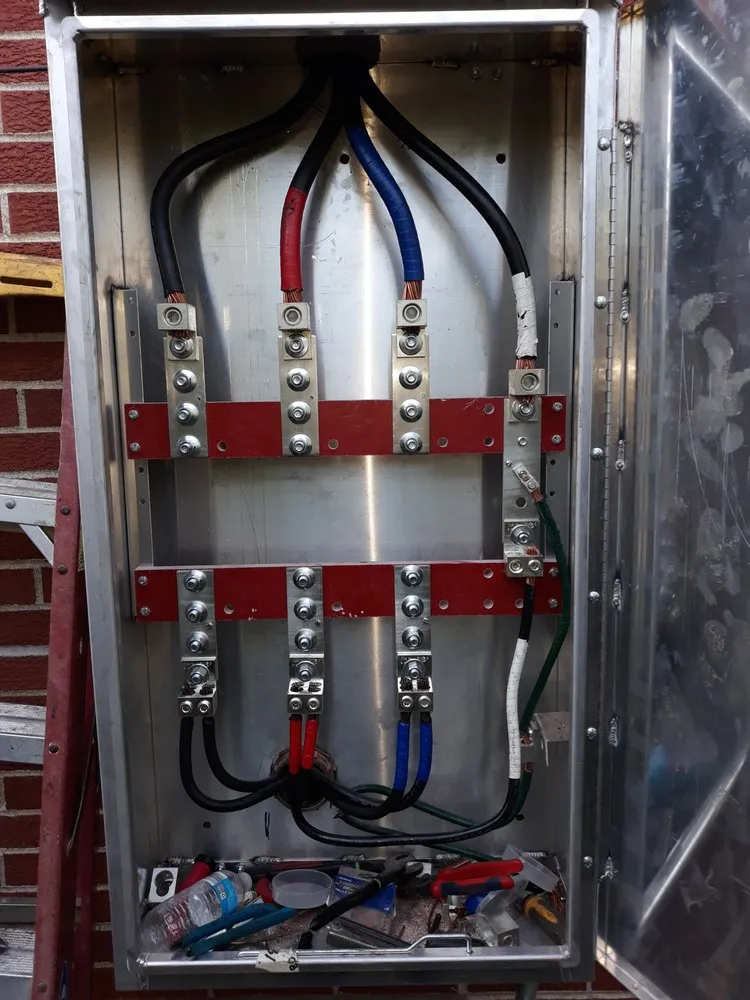 Slide of Lightning Electric