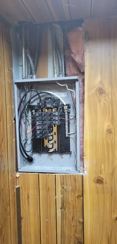 Expert electrician providing wiring installation in , 