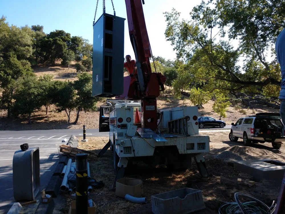 Slide of Lightning Electric